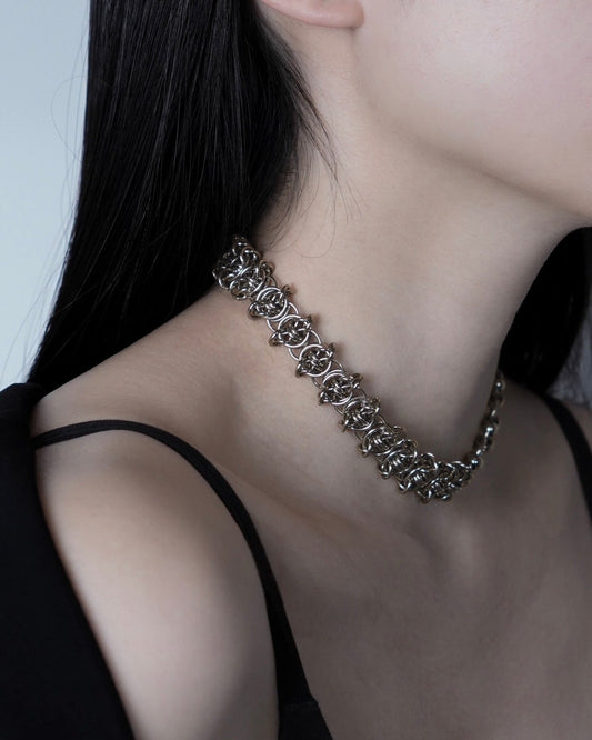 Obscura / Piece 02 — Choker — Edge
