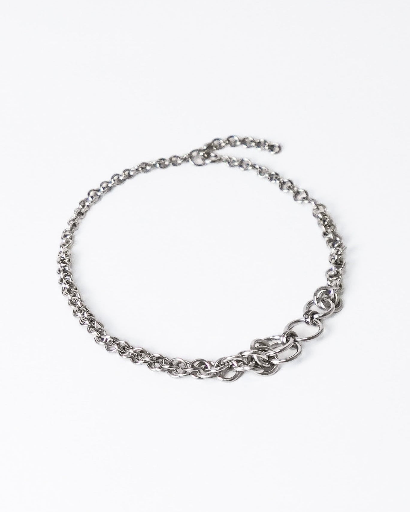 Obscura / Piece 05 — Short Necklace — Quiet