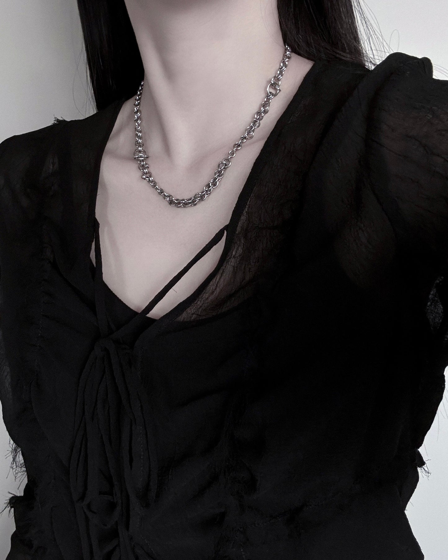 Obscura / Piece 01 — Necklace — Quiet