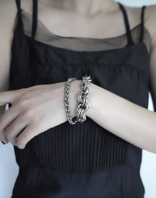 Obscura / Piece 06 — Bracelet — Edge